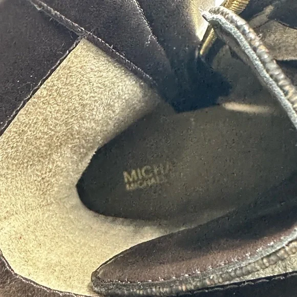 Michael Kors Bryce Combat Boots Women’s Size 8 - Like New, Blockbuster Price! - Picture 10 of 10